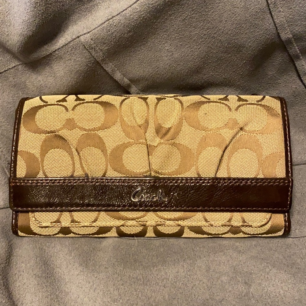 Coach wallet